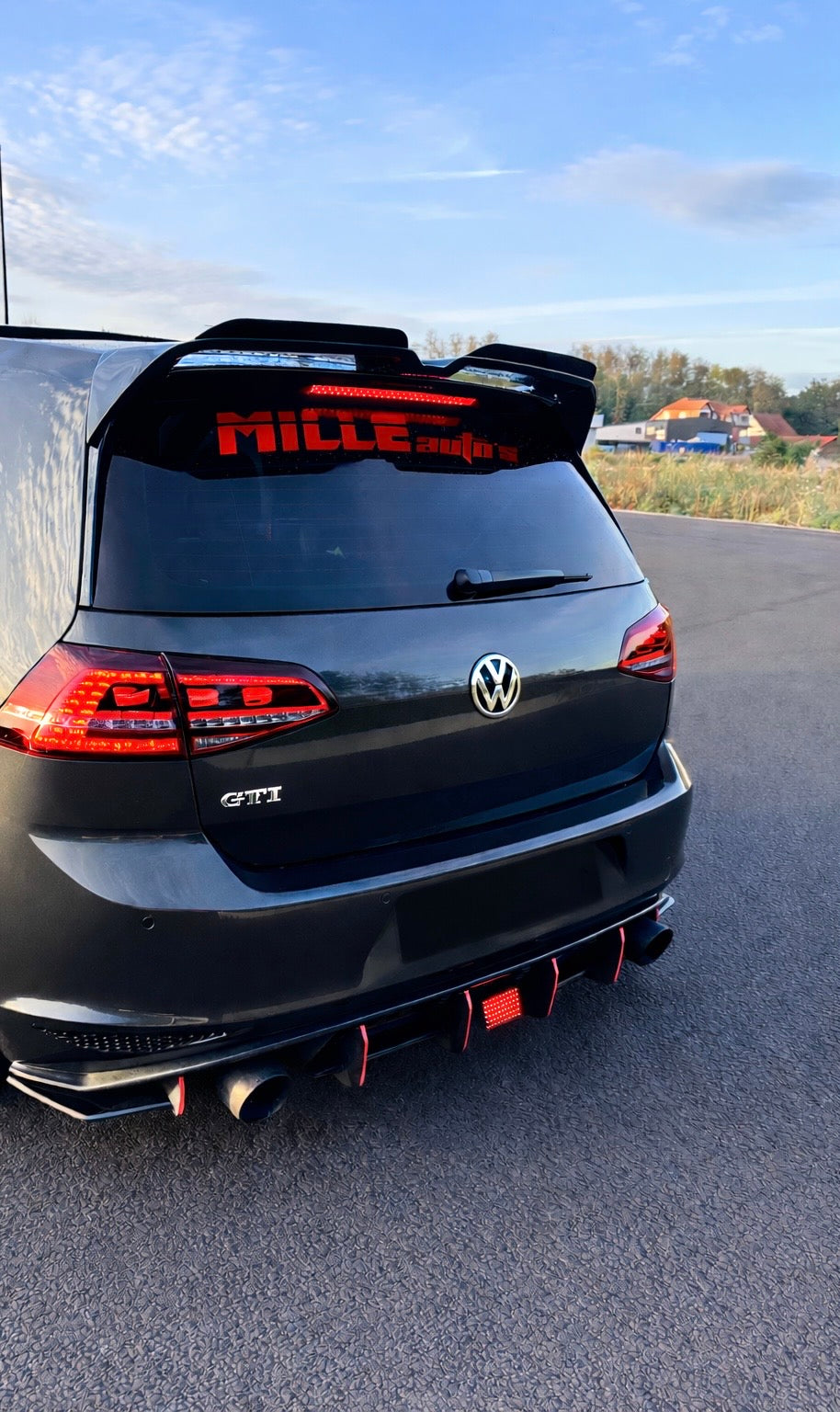 Becquet arrière Golf 7